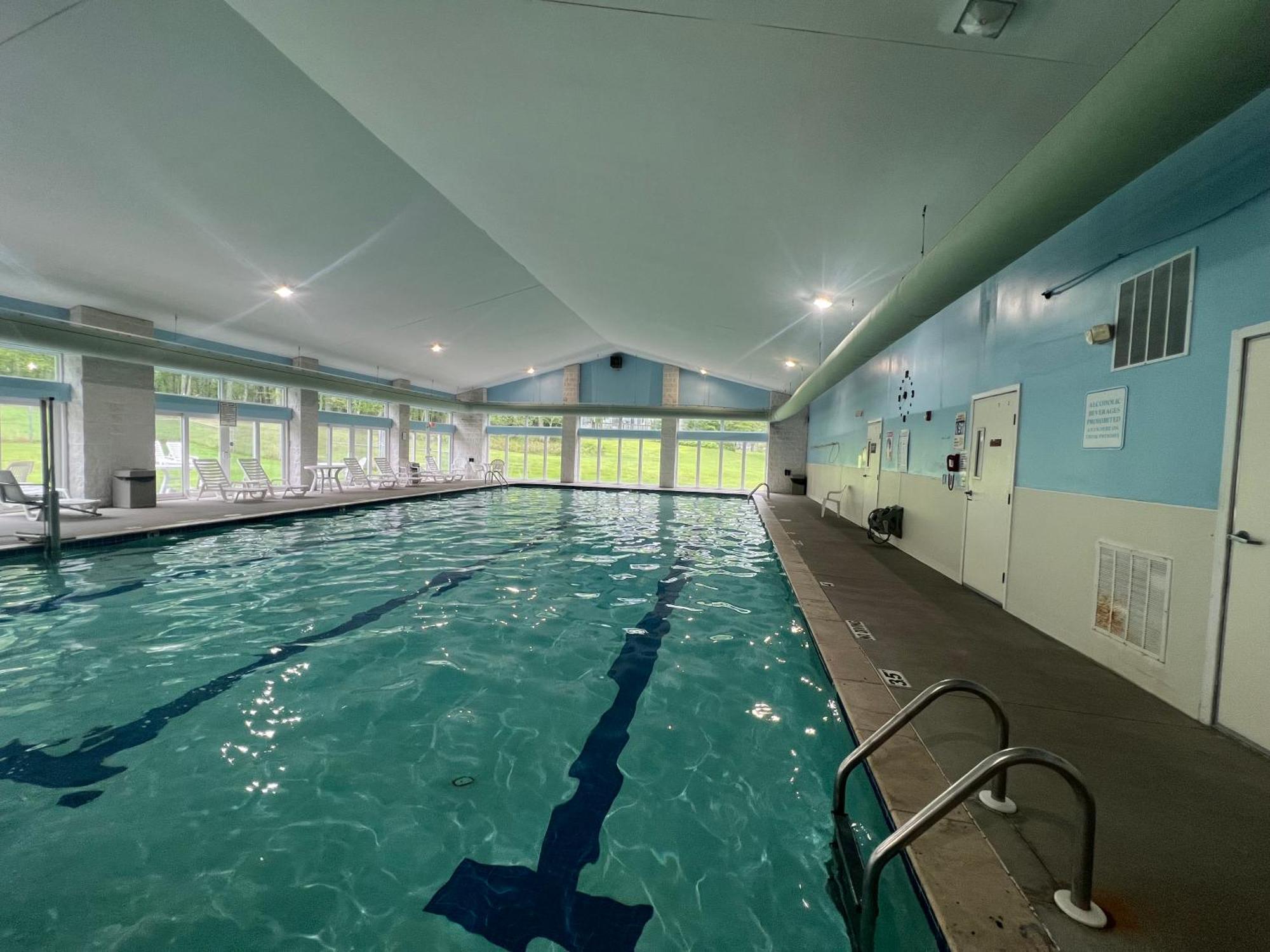 Eagle Village Resort Бушкілл Екстер'єр фото